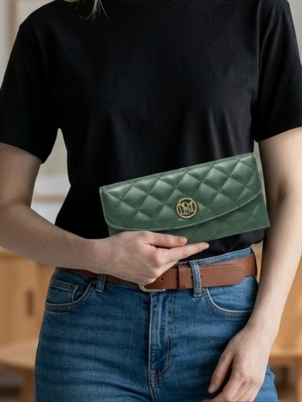 #59 Badgley Mischka Quilted Emerald Green Wallet with Gold Logo